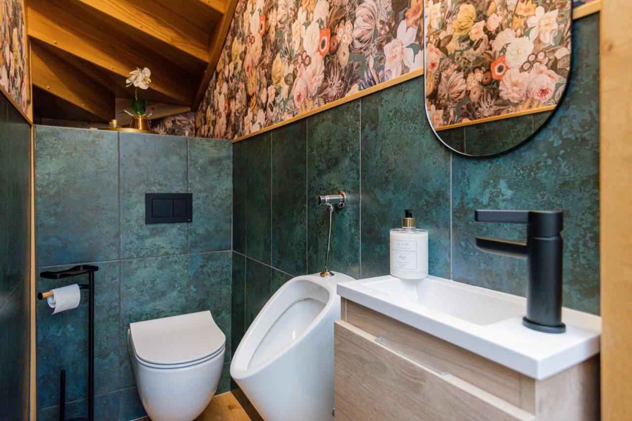 Memel Townhouse Apartamentai Klaipėda Buitenkant foto