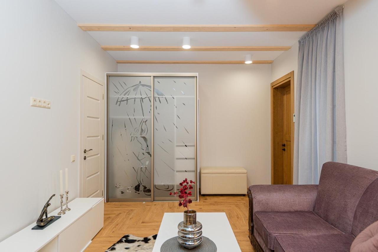 Memel Townhouse Apartamentai Klaipėda Buitenkant foto