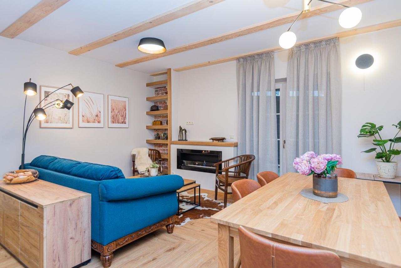 Memel Townhouse Apartamentai Klaipėda Buitenkant foto